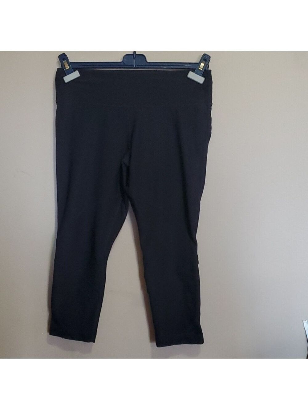 MPG Capris leggings size small
